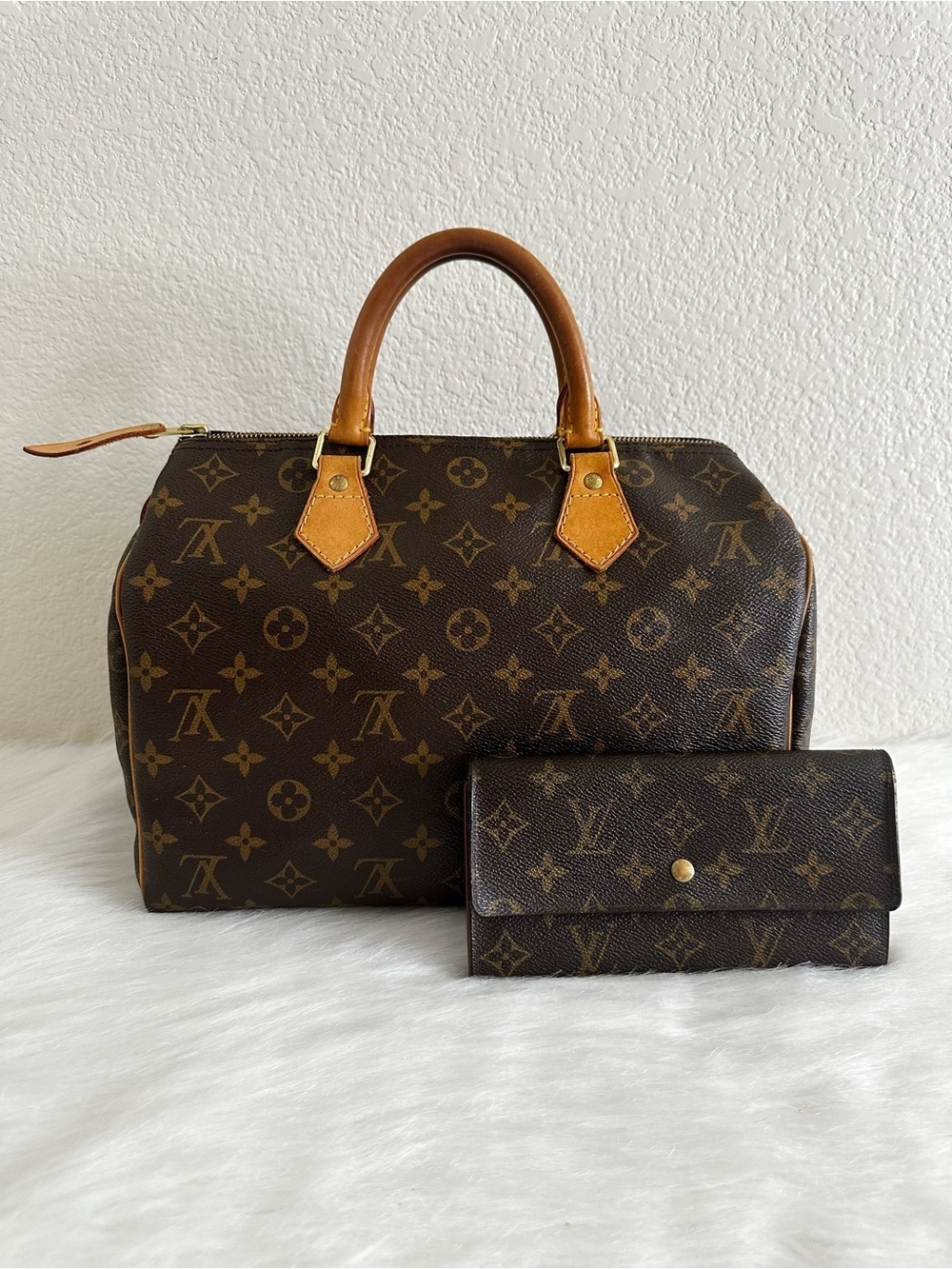 Louis Vuitton Speedy 30 with matching Wallet